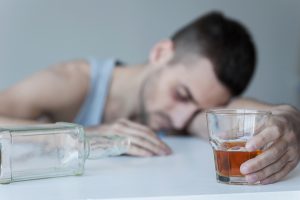 Come Scoprire un Alcolista